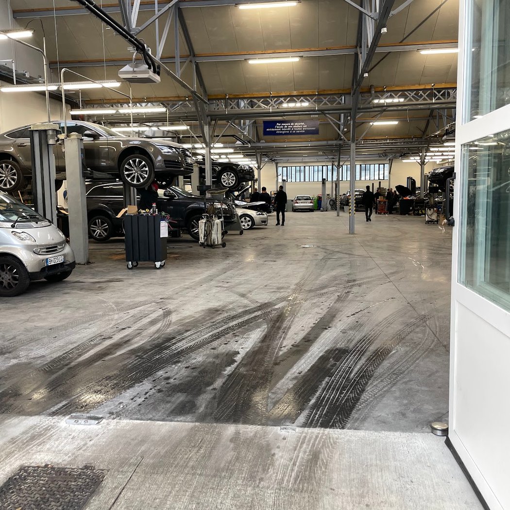 Garage BMW AUDI VW MERCEDES SMART MINI - Mannes Ivry 3